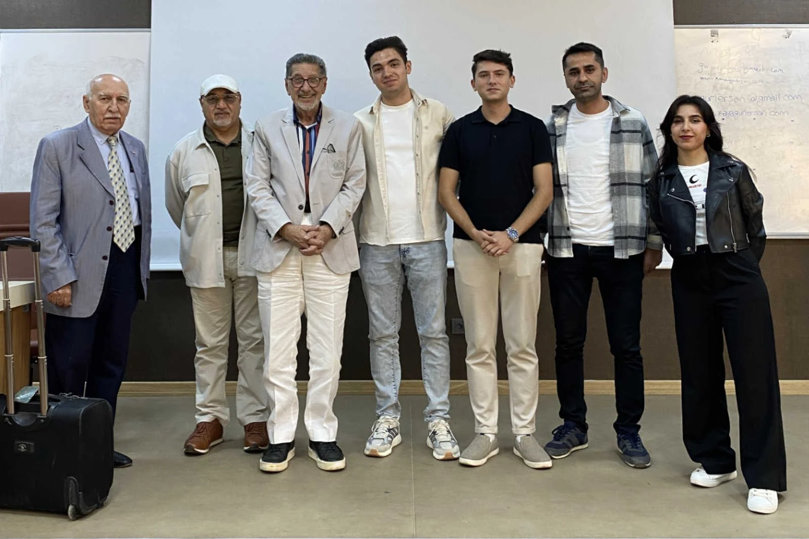 Turizm öğrencileri, Antalya’da turizmin duayenleri ile buluştu