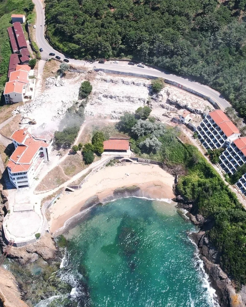 Yıllardır sahipsiz kalan dev otel yıkılıyor: Gençlik kampı yapılacak
