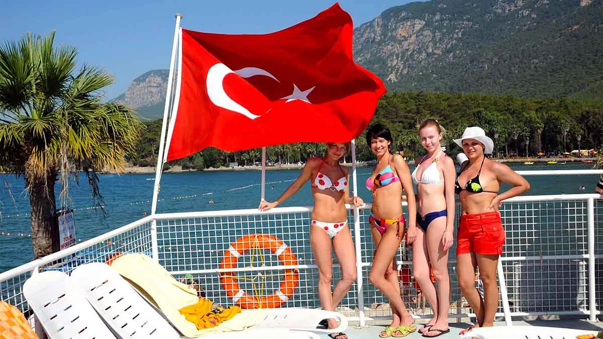 Avrupa’daki turizm kısıtlamaları Türkiye için fırsat olabilir
