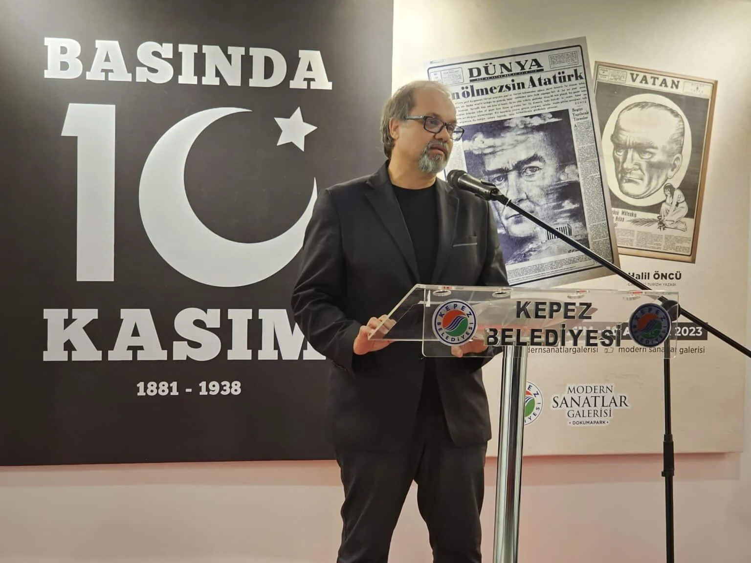 Turizm Yazarı Halil Öncü’nün Basında 10 Kasım Sergisi, Modern Sanatlar Galerisi’nde