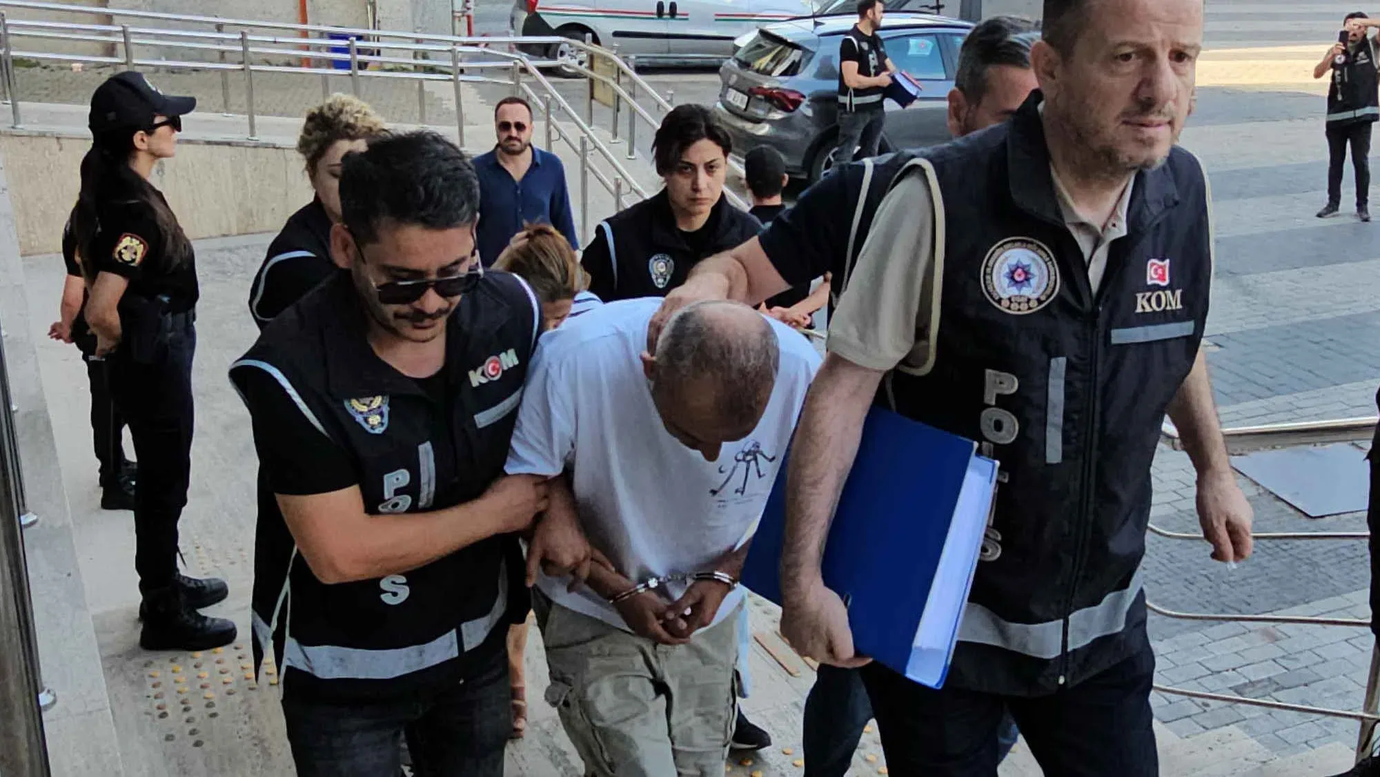 300 kişiye, 200 bin TL’lik lüks otel tatilini 50 bin TL’ye satmışlar