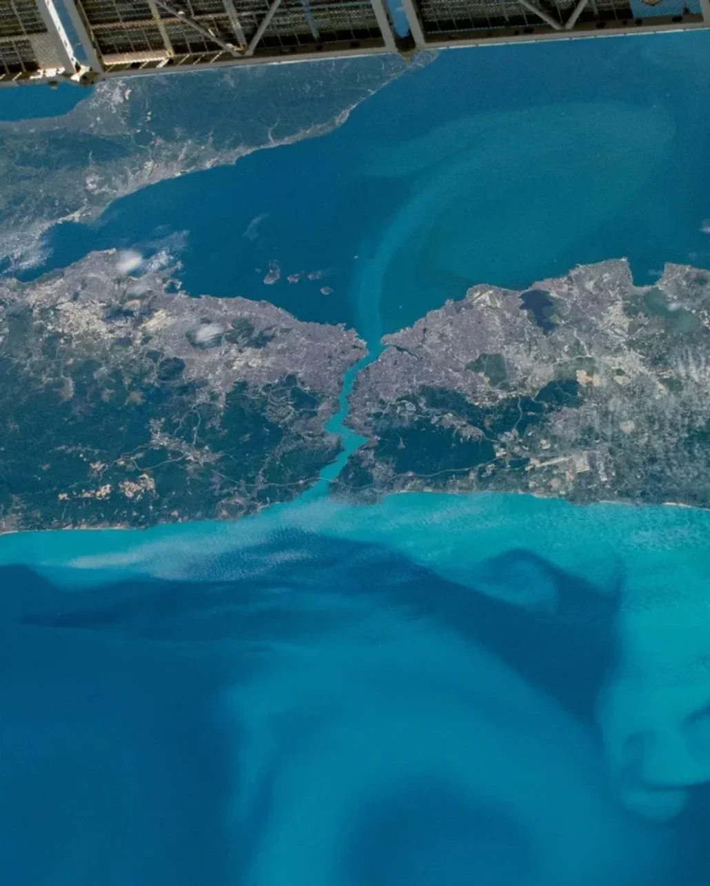 NASA, Karadeniz ve Marmara'daki turkuaz değişimi görüntüledi