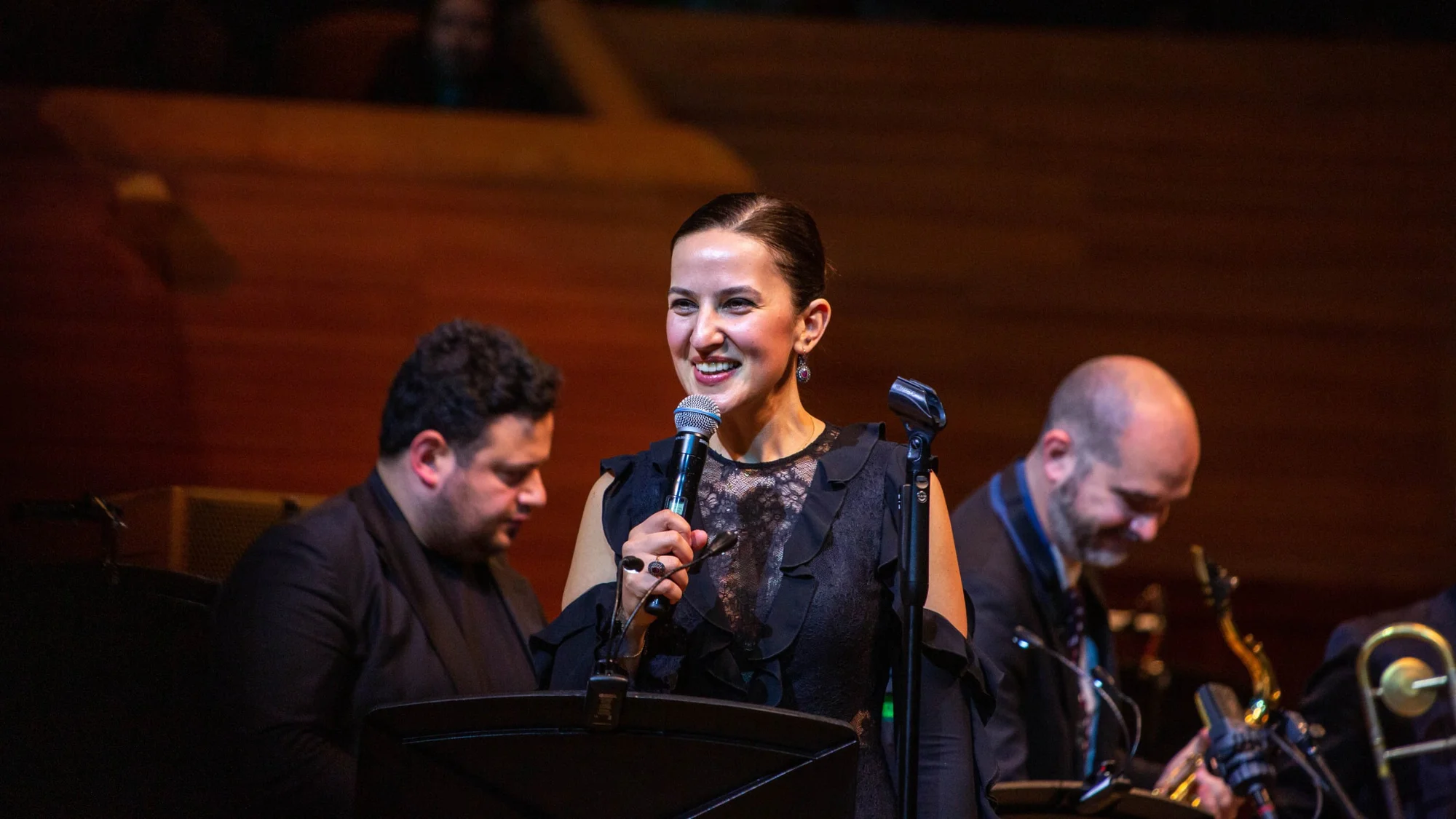 Akra Jazz Band, Moskova’da caz rüzgarı estirdi