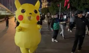 Pikachu, Antalya'daki Ekrem İmamoğlu protestolarına damga vurdu