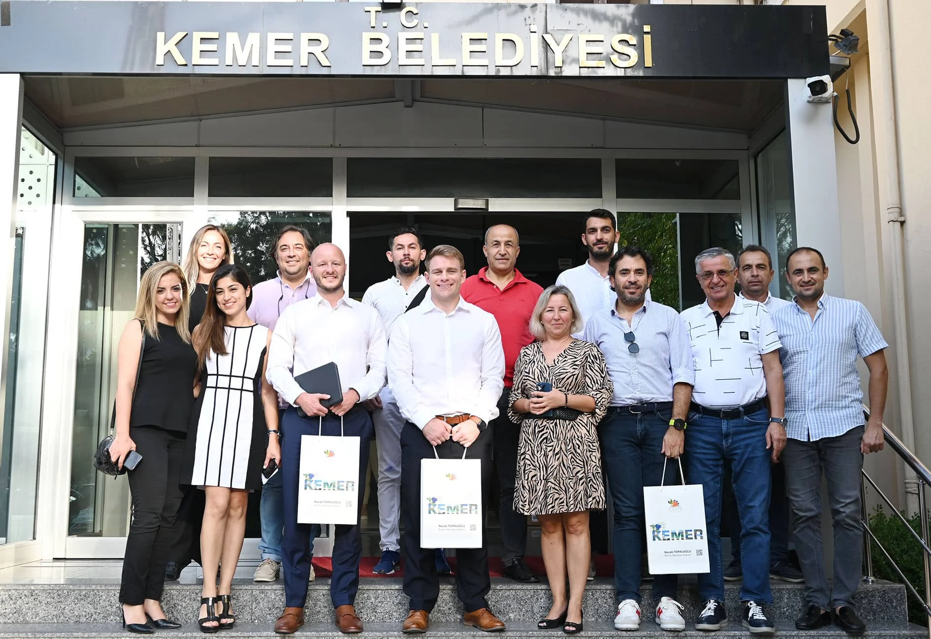 Kemer’de İngiliz turist arttı: Jet2 ile tanıtım anlaşması devam edecek