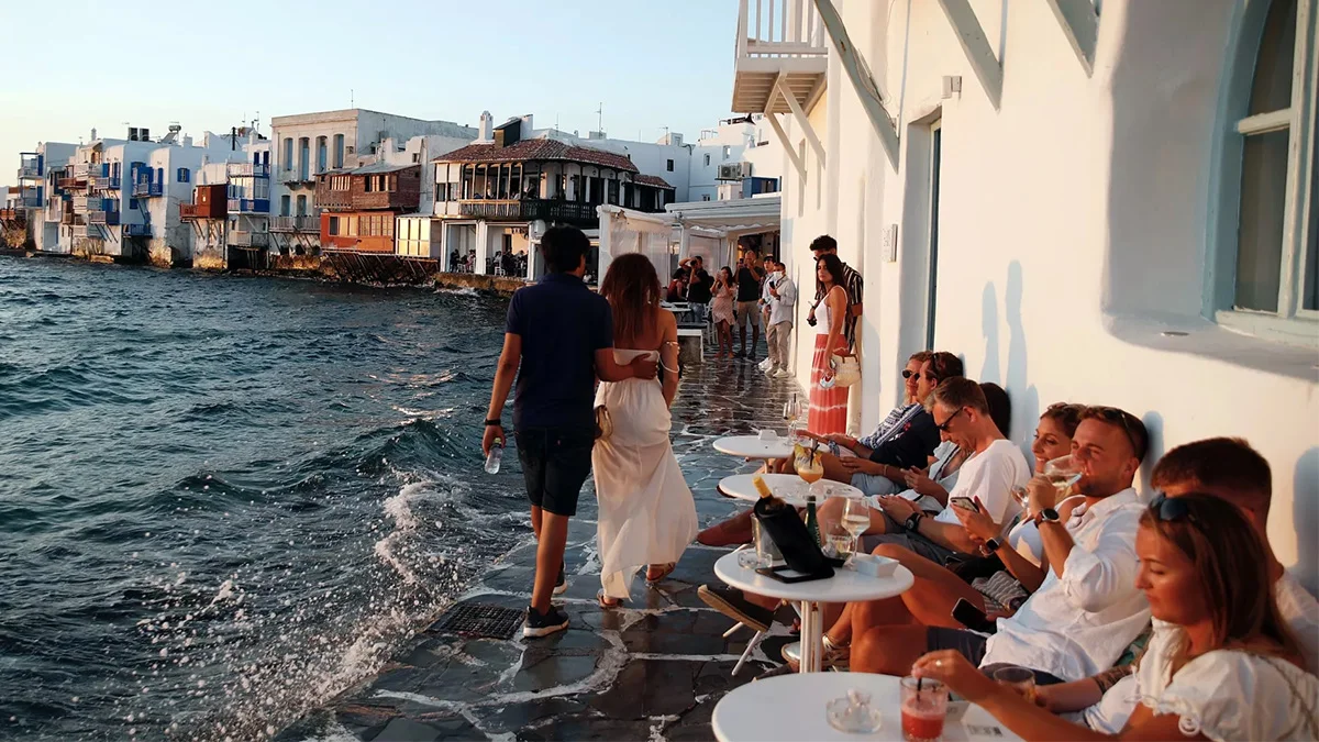 Yerli turistlerin Yunanistan’a akın etmesinin nedeni ne?