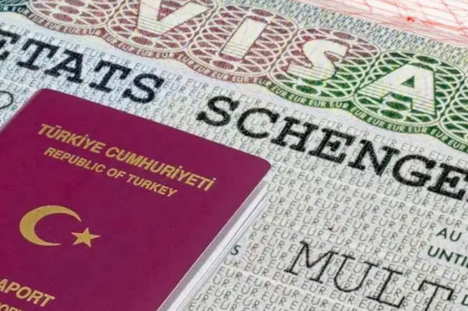 Avrupa Birliği ve Türkiye Schengen vizesi kolaylığı için anlaştı