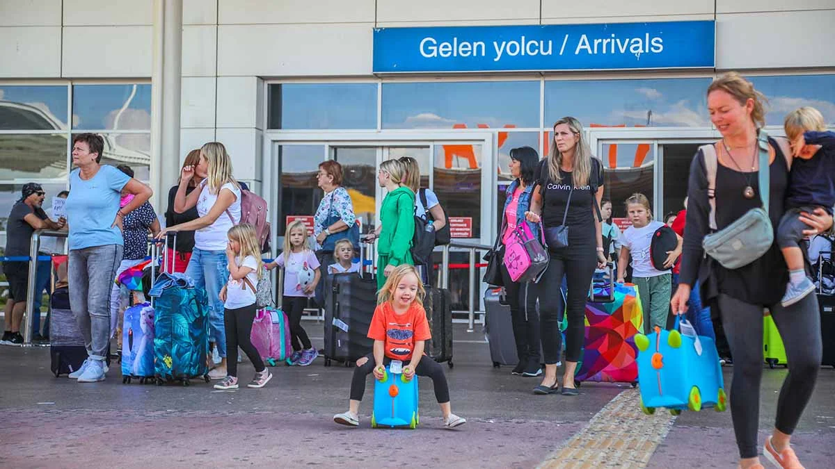 Antalya turizmi 2 milyonu aştı: Tüm zamanların Nisan rekoru kırıldı