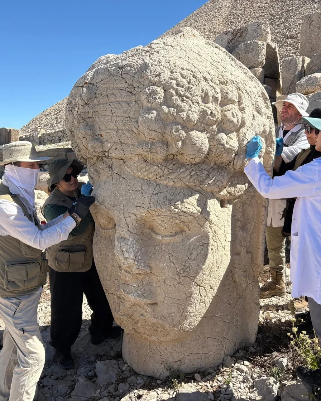 Nemrut'taki 2 bin yıllık heykeller nano teknolojiyle güçlendiriliyor