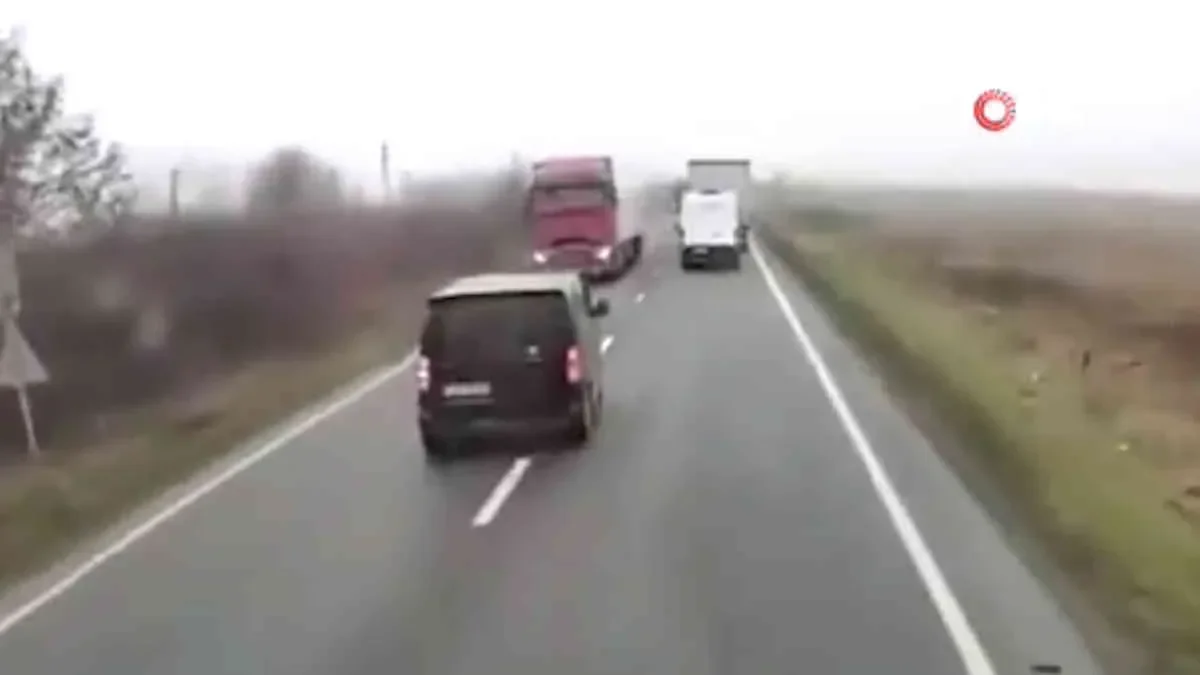 Yunan taraftarları taşıyan minibüs Romanya’da kaza yaptı: 7 taraftar hayatını kaybetti