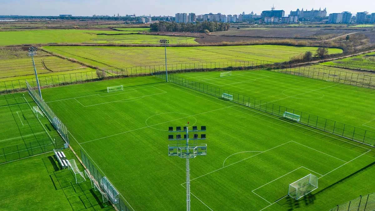 Corendon Football Center, takımlara ve turnuvalara kapılarını açtı