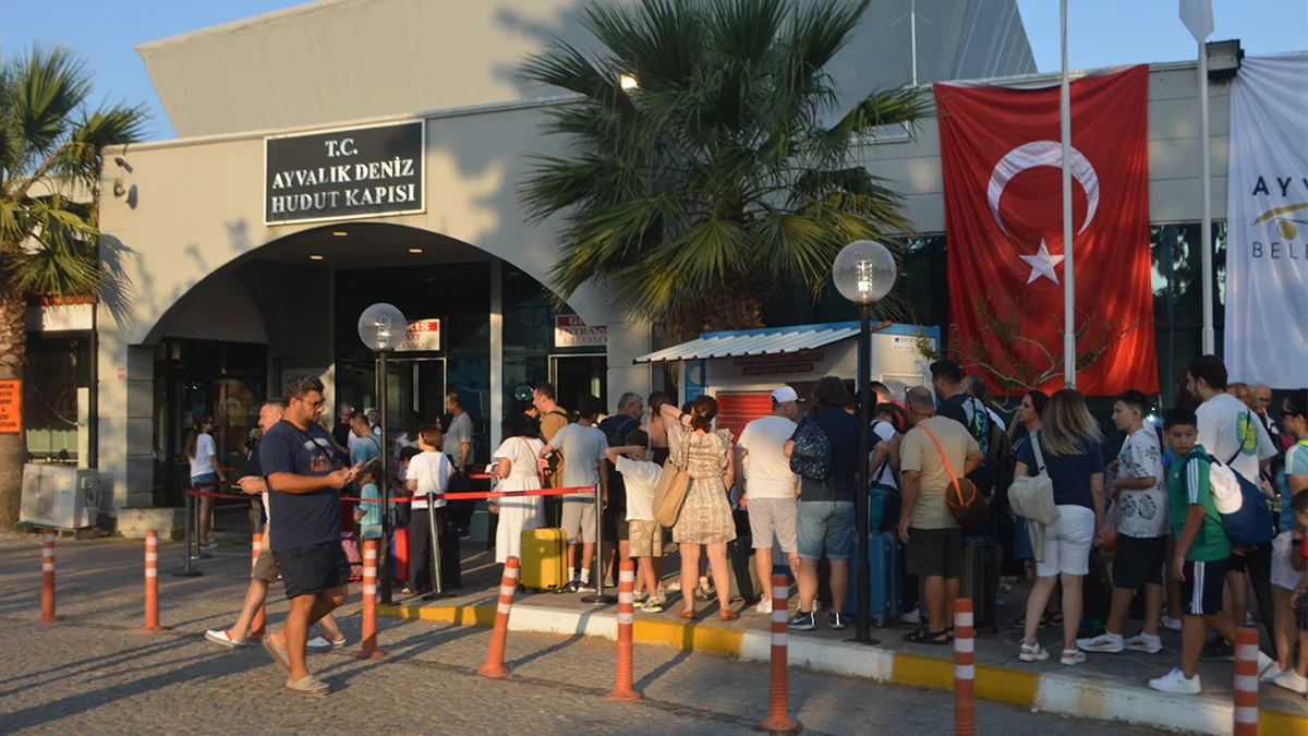Yunan adalarına 30 Ağustos tatili akını