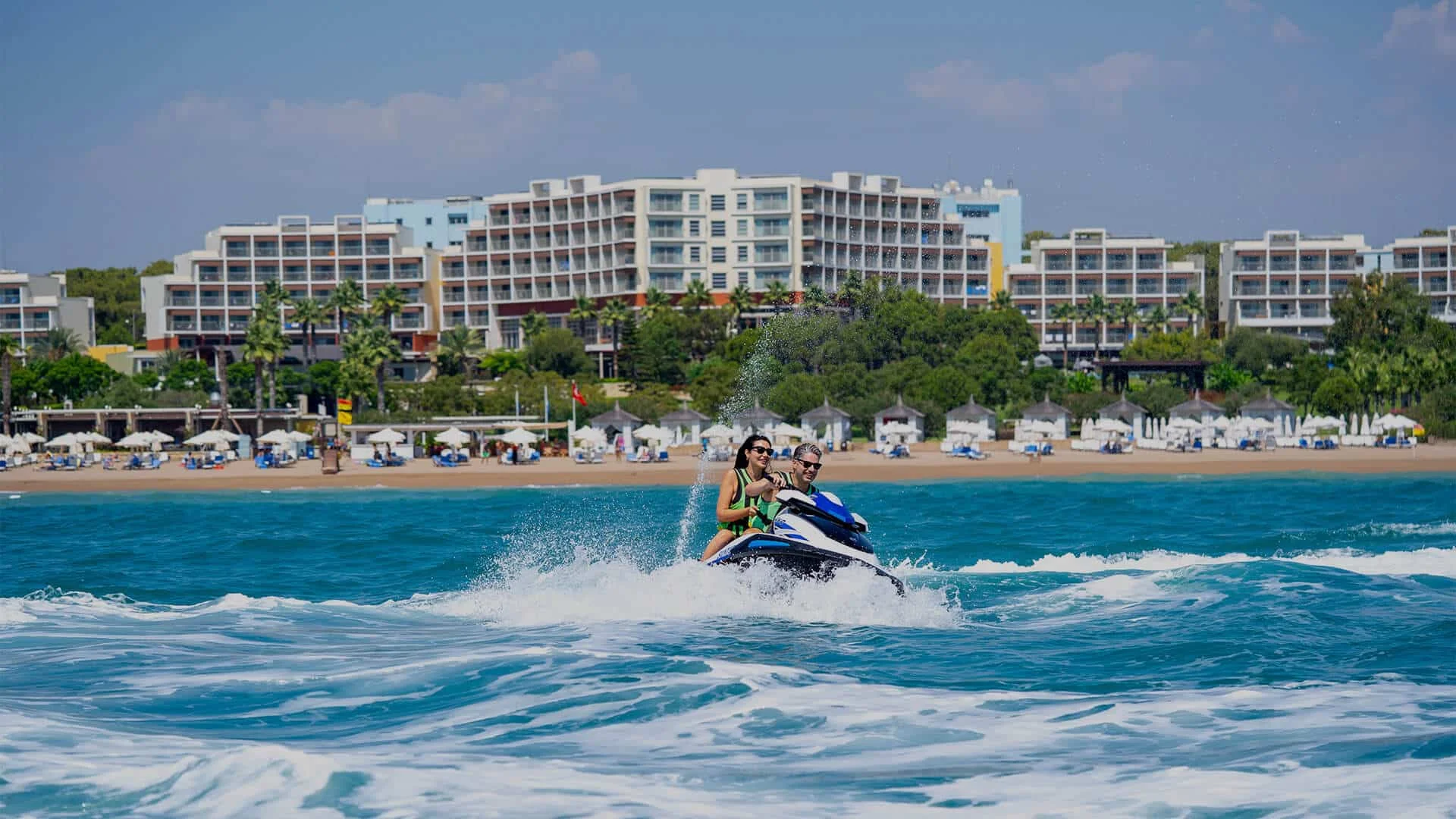 Akra Hotels'in 3 oteli TUI Top 100 listesinde