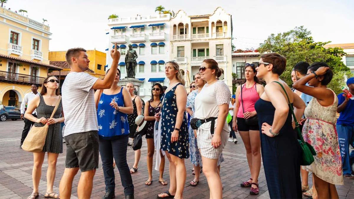 Görgü kurallarına uymayan turistlere para cezası uygulanacak