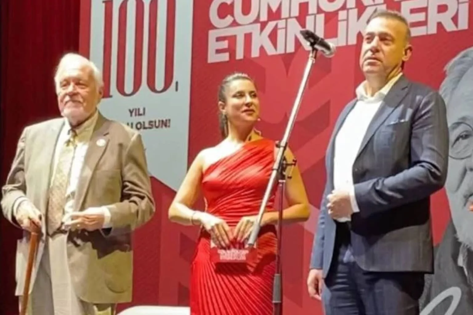 Nirvana Cosmopolitan’da muhteşem 100. YIL kutlaması