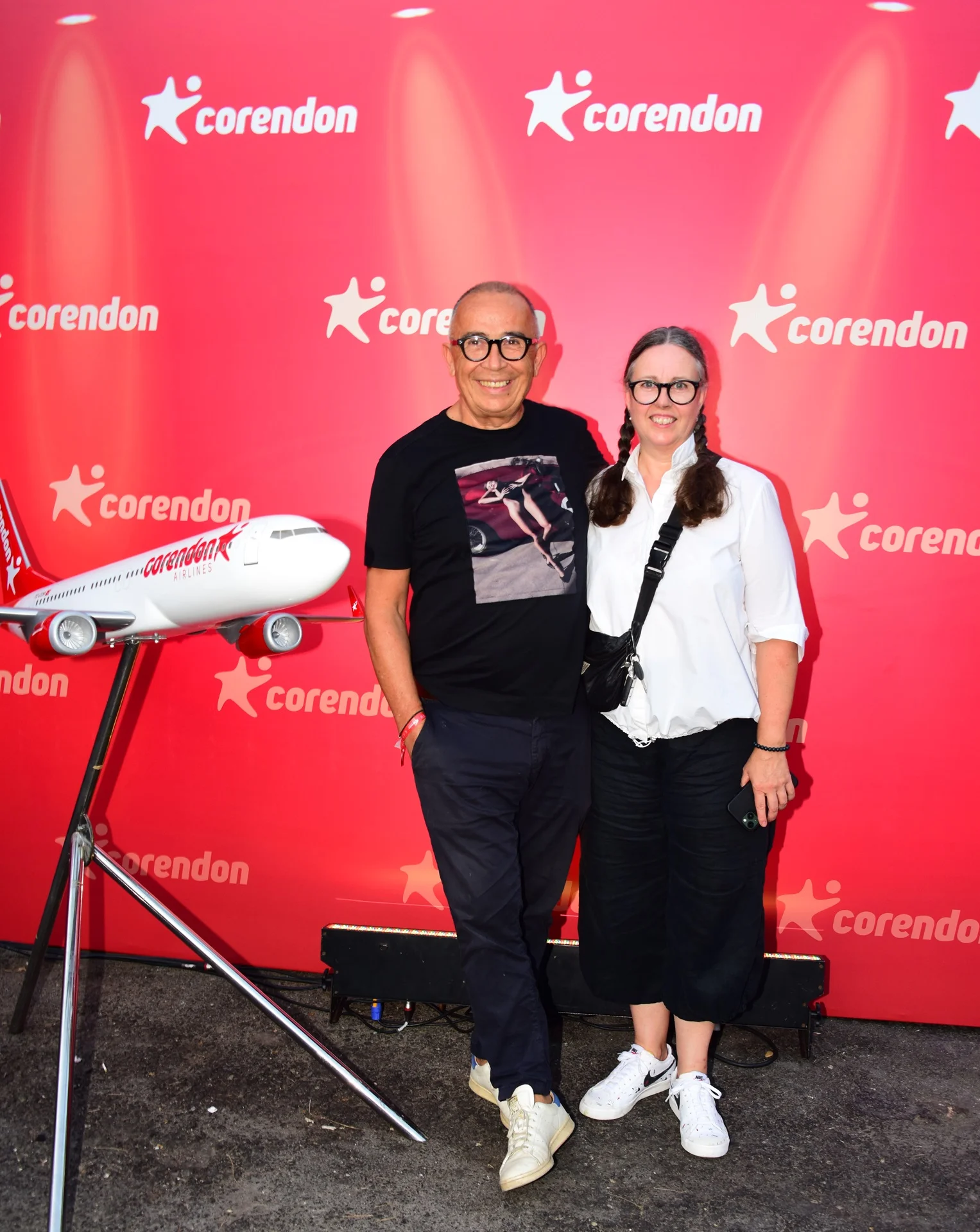 Karsu, Corendon sponsorluğunda sevenlerini uçurdu
