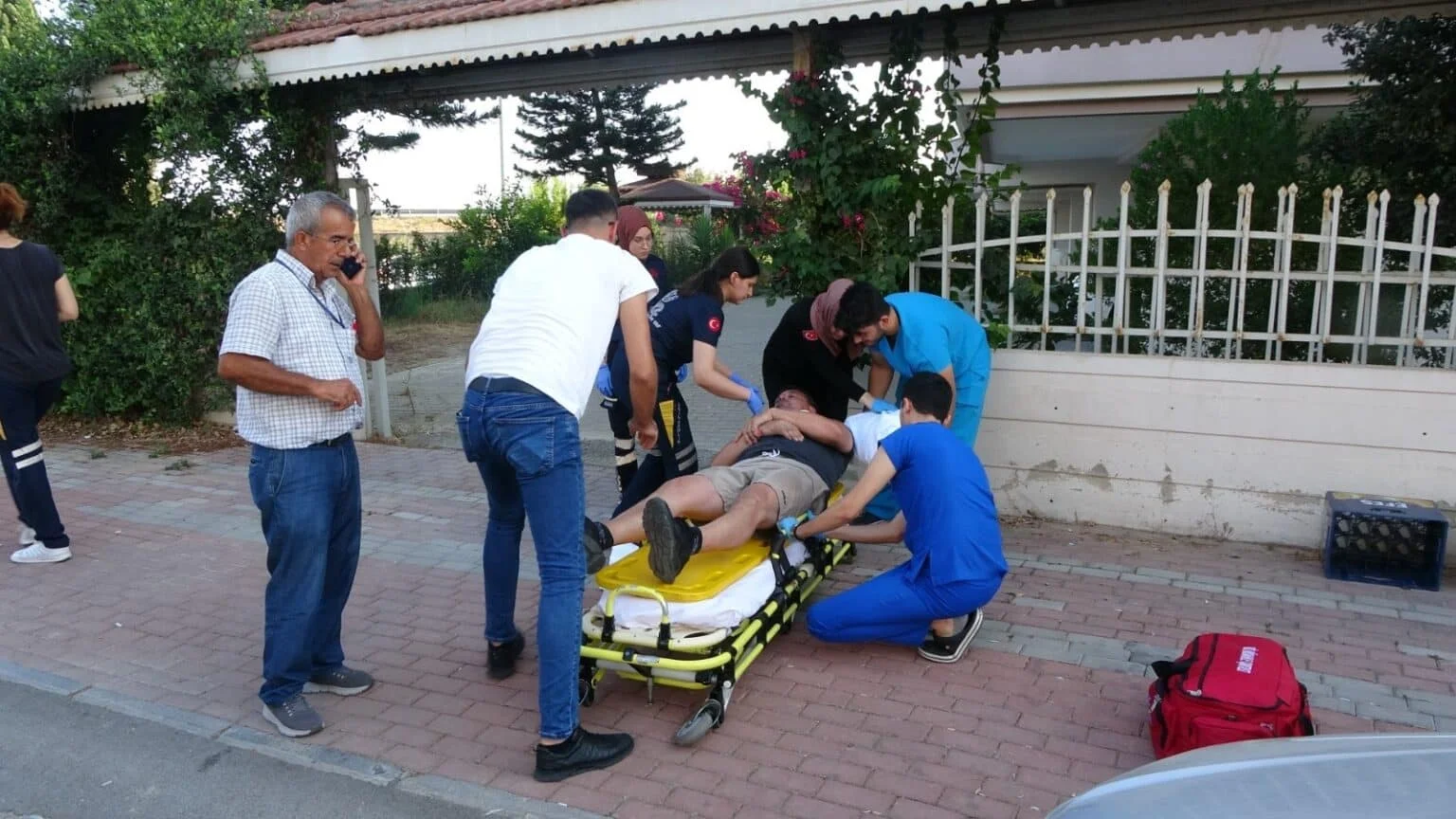 Hollandalı turist ATV ile kaza yaptı: Yaralanan kızının yanına sürünerek gitti