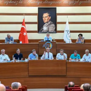 Yurt dışı çıkış harcına yapılacak zam işletmeleri olumsuz etkiler!