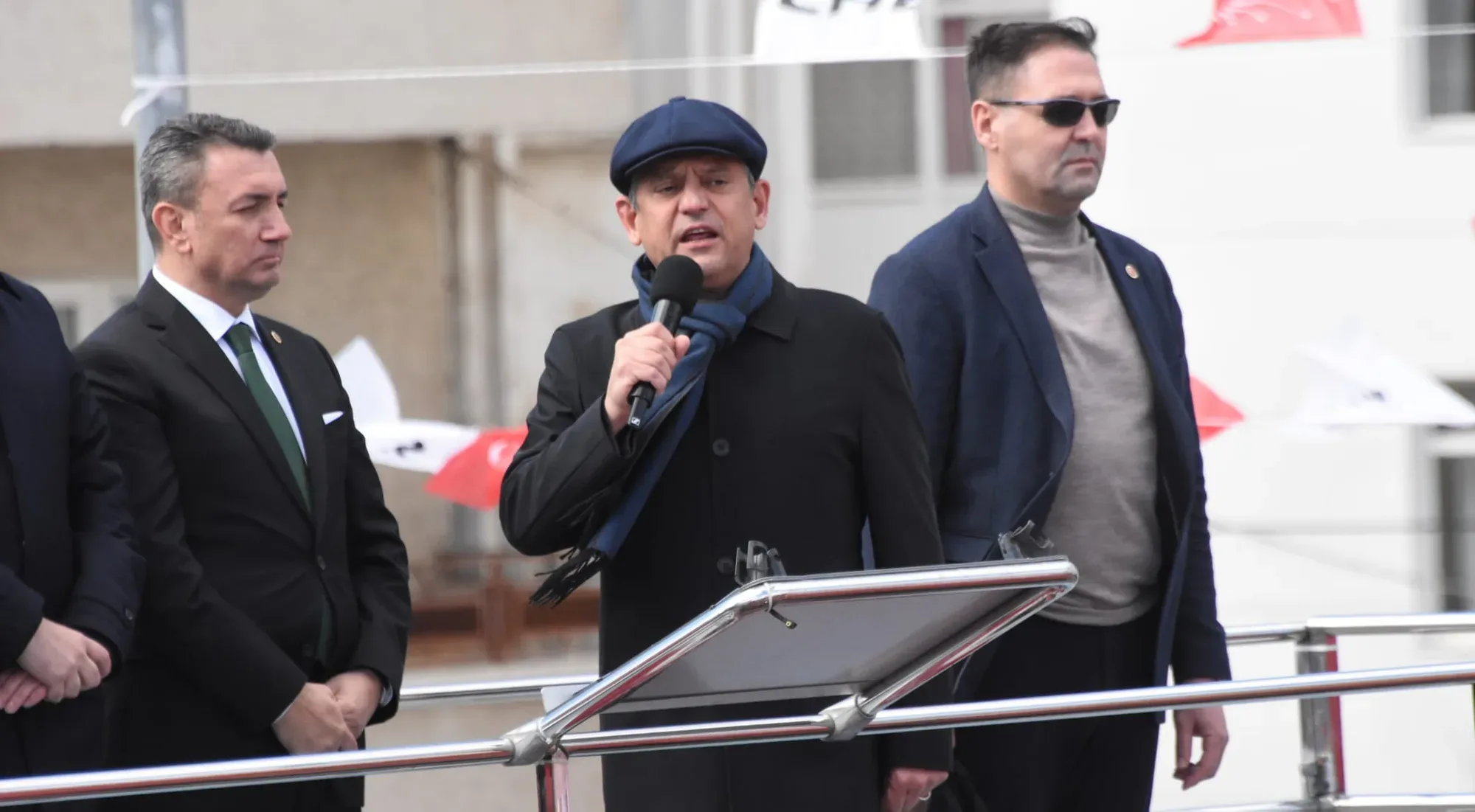 CHP Genel Başkanı Özgür Özel, "Gençlere vizesiz Avrupa vadediyoruz”