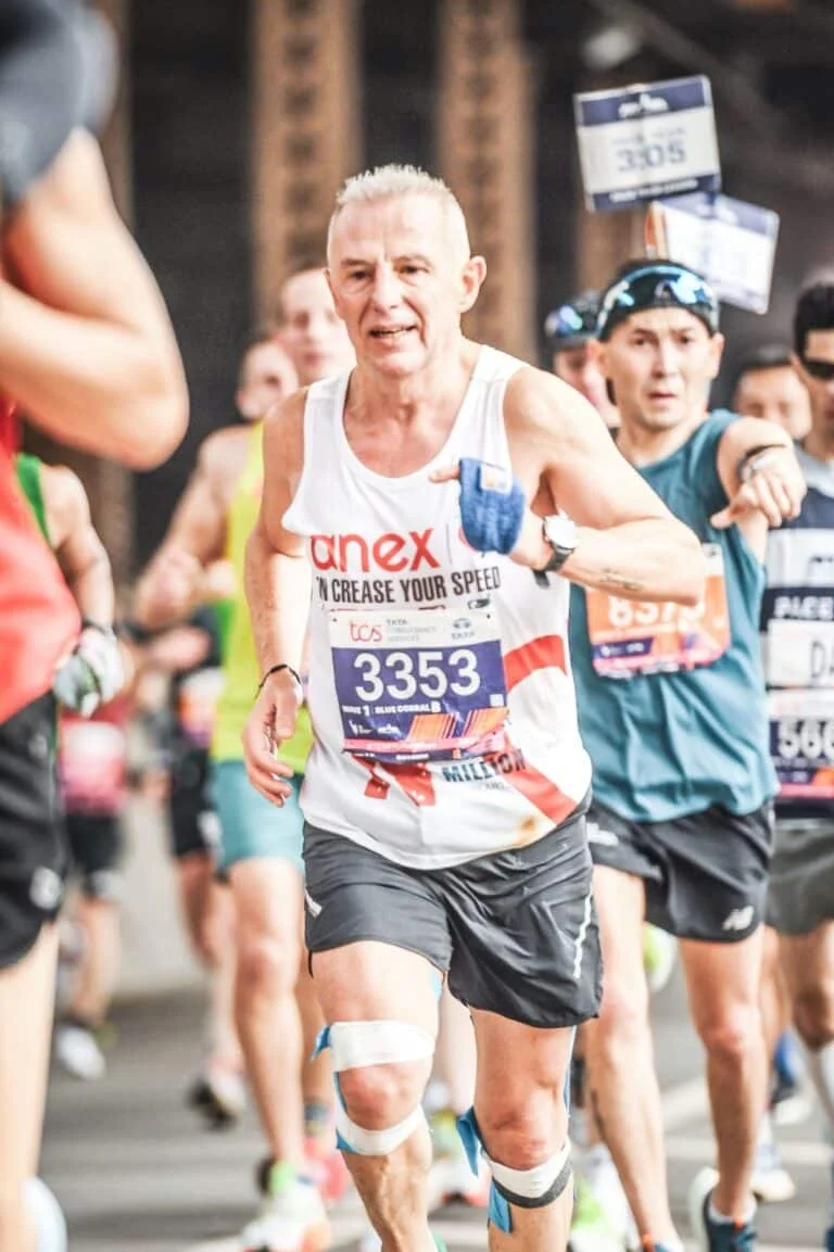 Turizmci Feridun Ergün, New York Maratonu ile hem hayalini gerçekleştirdi hem de eğitime destek oldu