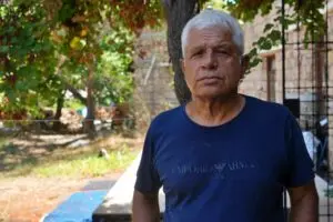 Bu balıklar denize giren turistlerin ayaklarındaki yaraları tedavi ediyorlar