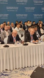 Fettah Tamince ve Neşet Koçkar, Kazakistan’da turizm deneyimlerini paylaştı