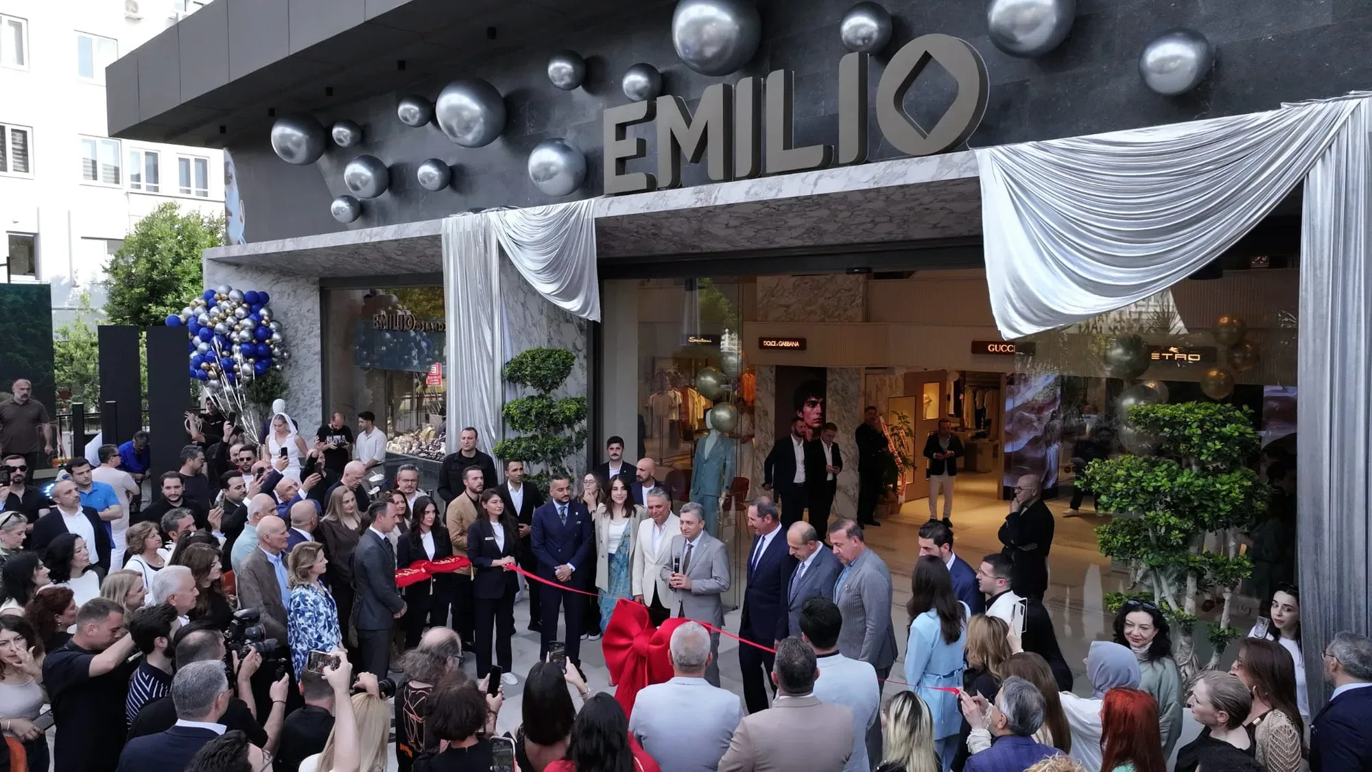 Kilit Ailesi’nden Antalya’ya yeni yatırım: Emilio Lara ve Gallery Crystal kapılarını açtı