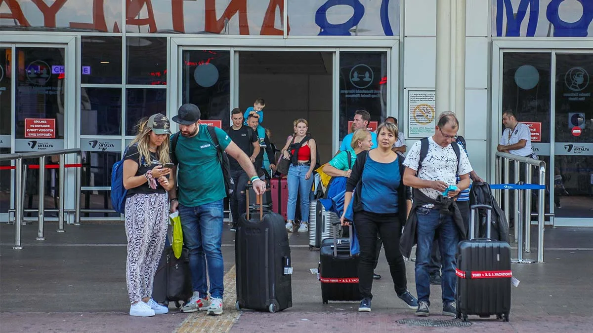 Türkiye'de turist başı gecelik ortalama harcama, ilk defa 100 doları aştı