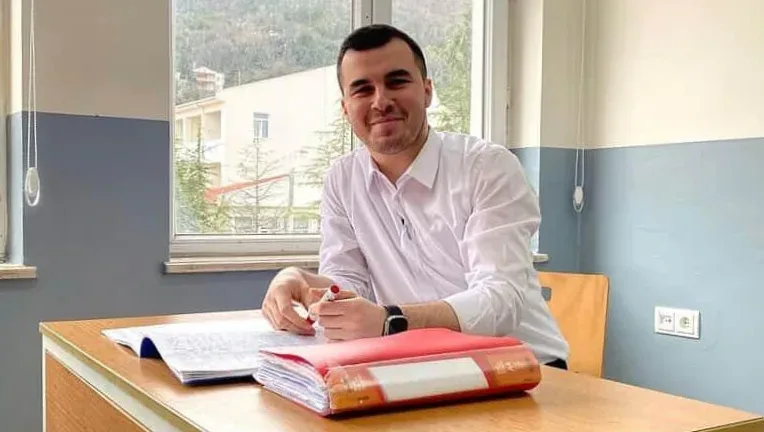 Turizm öğrencilerinin kritik dersleri kitaplardan değil, profesyonellerden ögrenmesi gerekiyor!