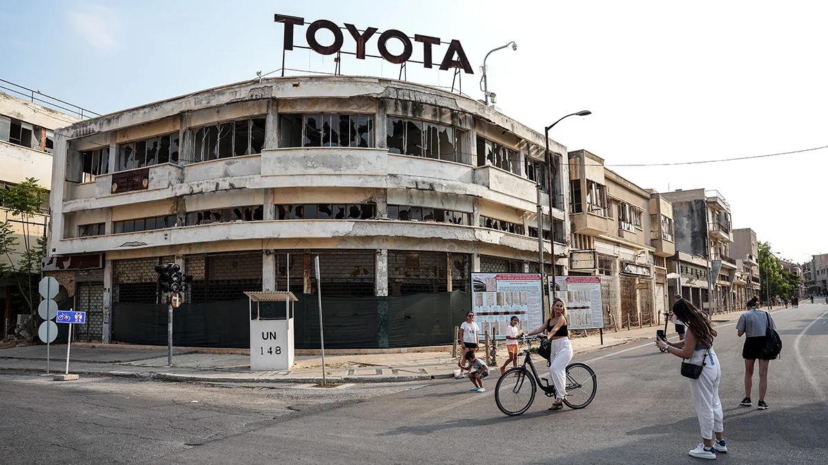 Hayalet şehir Kapalı Maraş turizm merkezine dönüştü