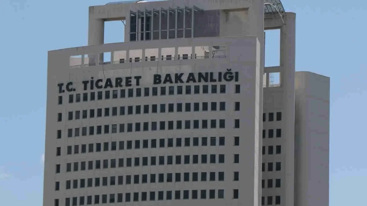 Ticaret Bakanlığı, yanıltıcı reklamlara ceza yağdırdı: Turizm firmaları da var
