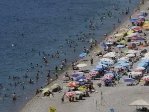 Otelciler 300 bin yerli turist bekliyor