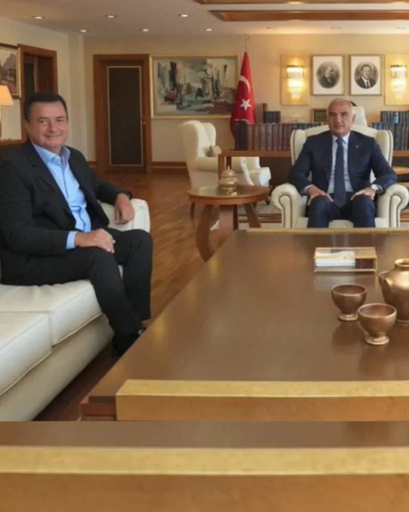 Bakan Ersoy ve Acun Ilıcalı, turizm tanıtımı için buluştu