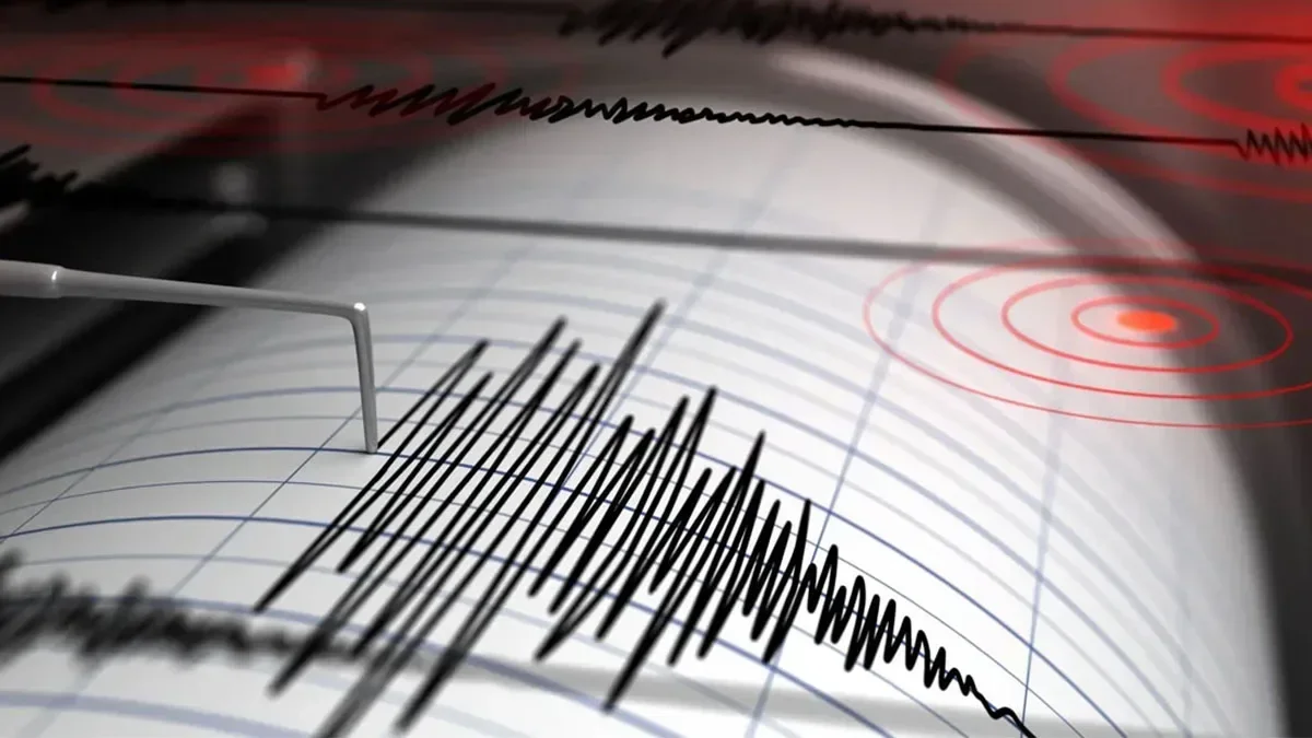 Marmaris açıklarındaki 5.8 şiddetli deprem kameralara yansıdı