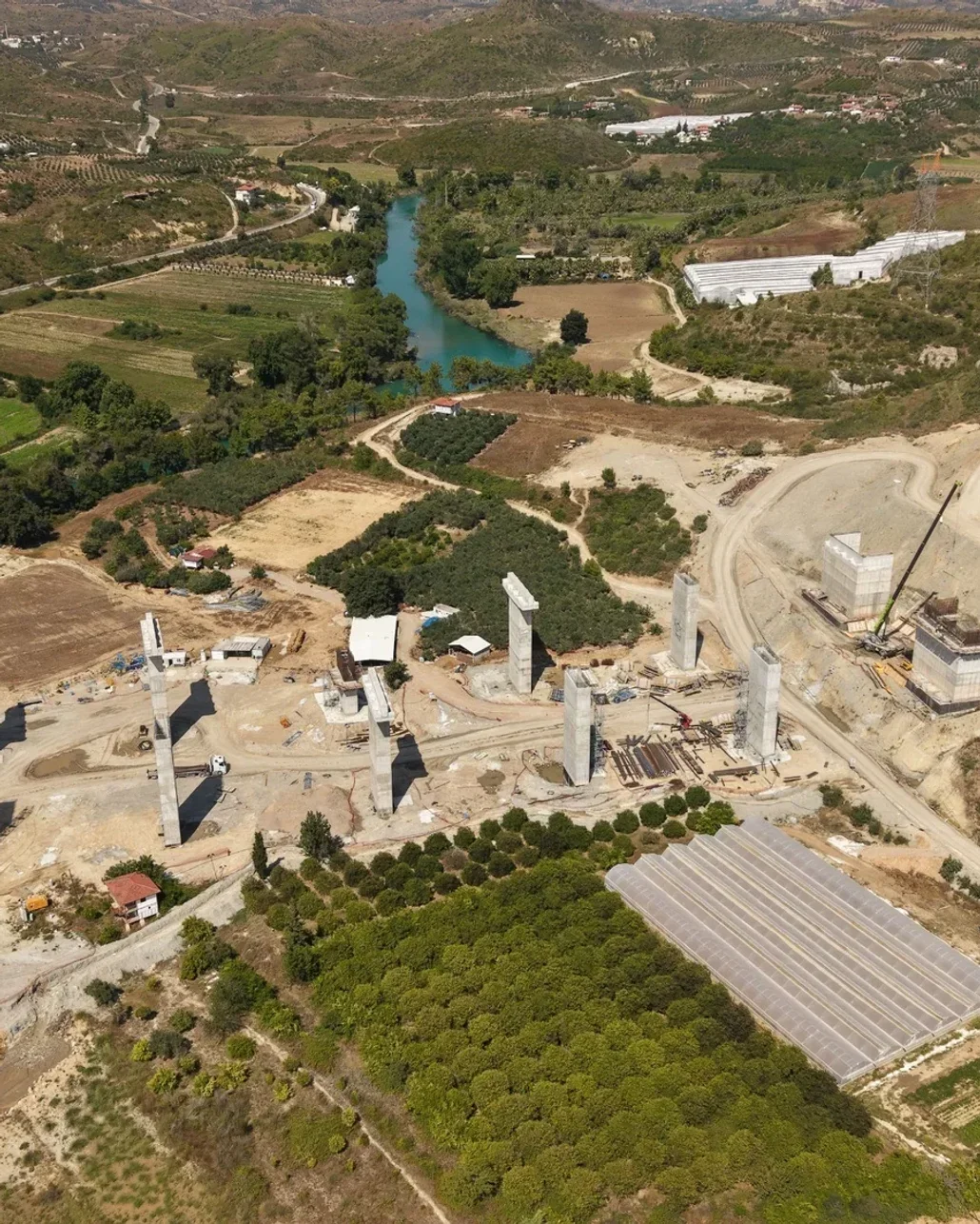 Antalya-Alanya Otoyolu ile 2,5 saat süren seyahat süresi 36 dakikaya düşecek