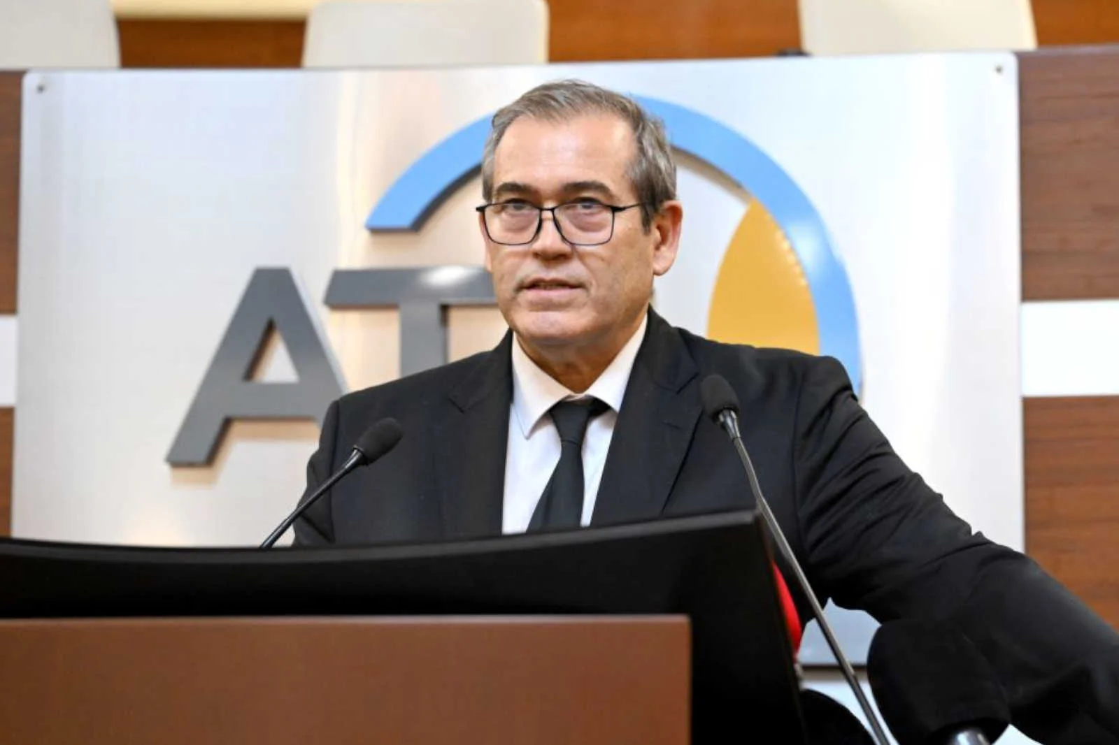 Yusuf Hacısüleyman: “Çok dikkatli olmamız gereken bir dönemdeyiz”