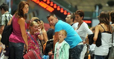 Antalya'daki turistlerin yarısı Rus