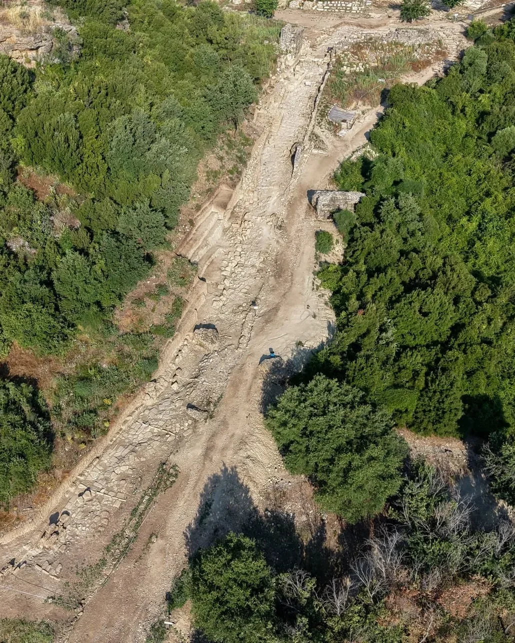 Aspendos Antik Kenti’ndeki 2 bin yıllık Tiyatro Caddesi gün yüzüne çıkarıldı
