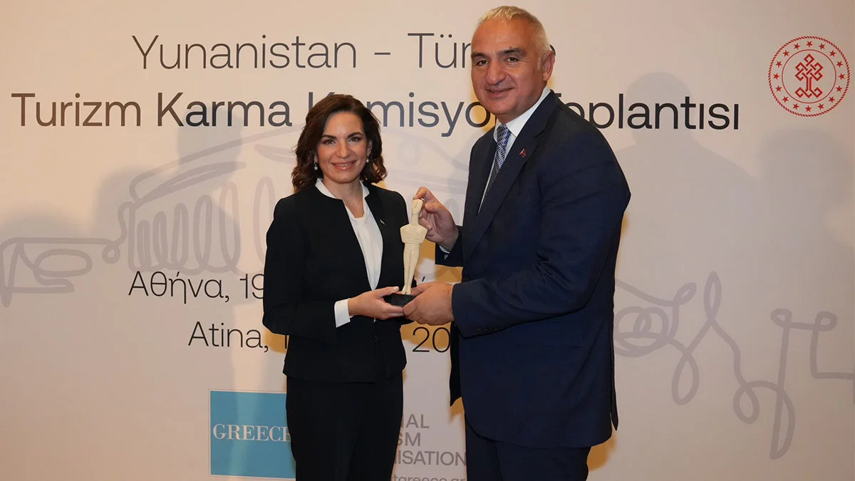Bakan Ersoy, Yunanistan Turizm Bakanı ile buluştu