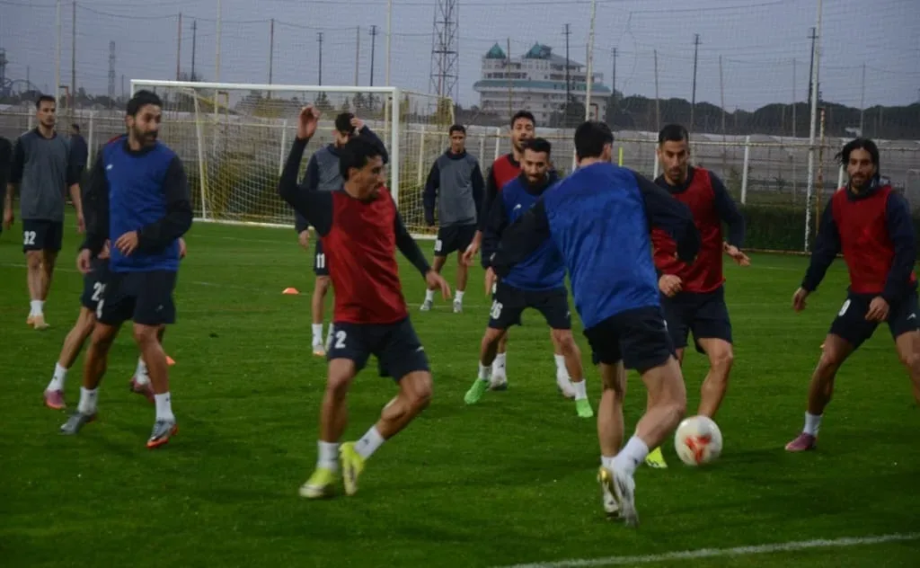Dünya Kupası'na katılıp katılmayacağı belli olmayan İran Milli Futbol Takımı, Antalya Belek'te kampa girdi