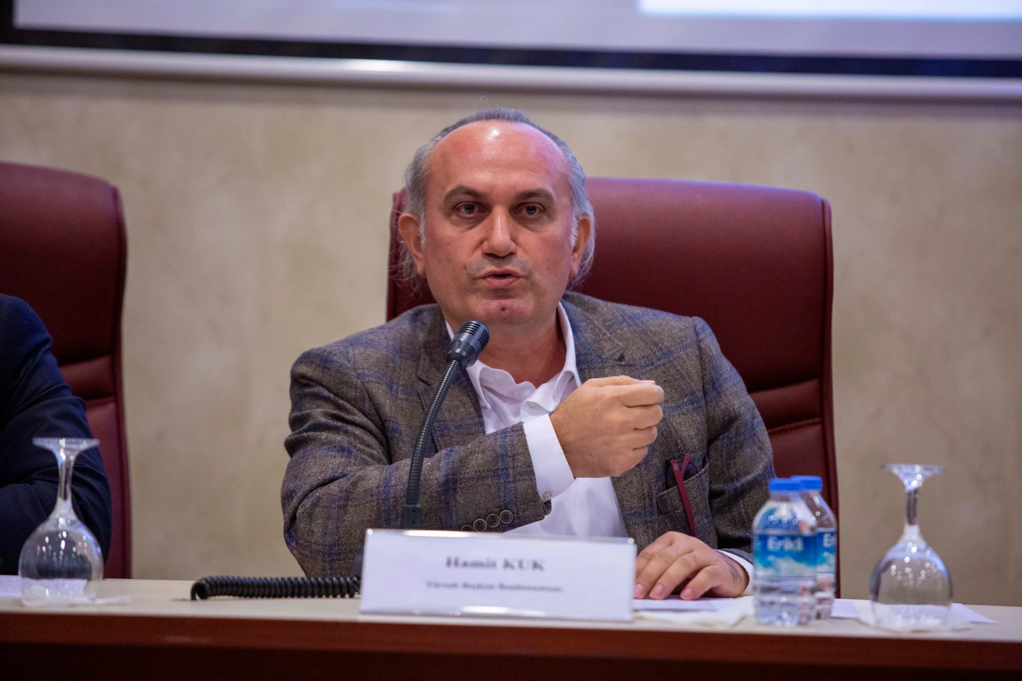 Hamit Kuk: “Personelimiz ve turizmcilerimiz hayatlarını kaybediyor”