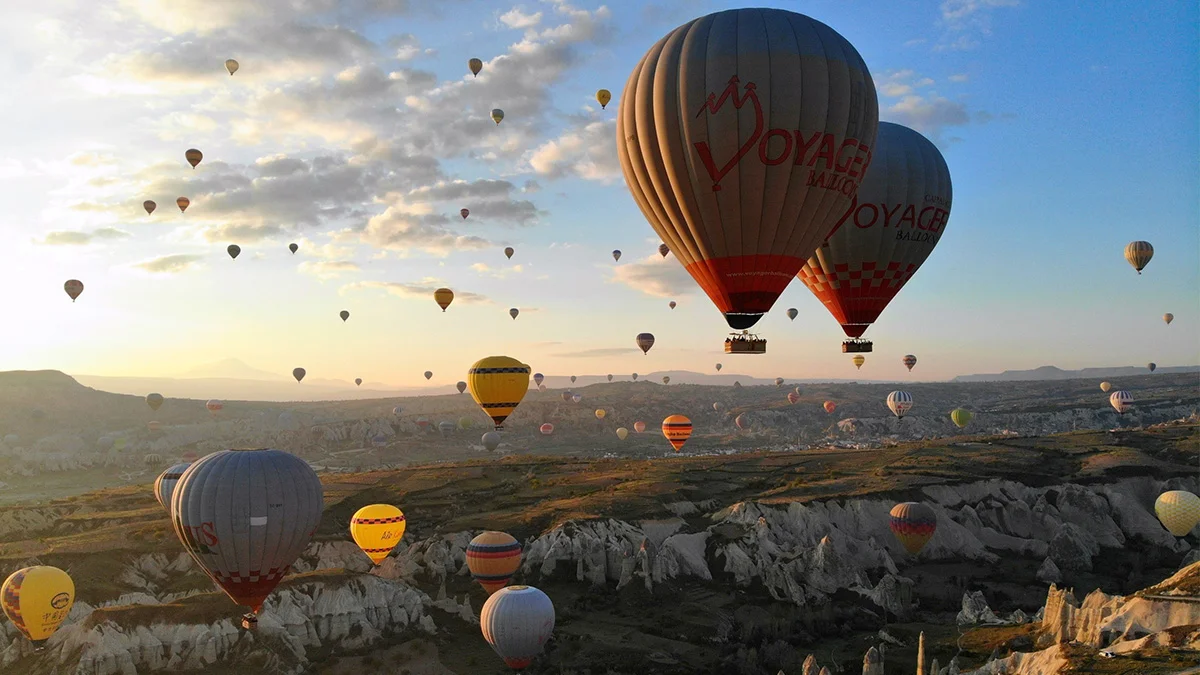 Kapadokya, 933 bin balon yolcusu ile rekor kırdı