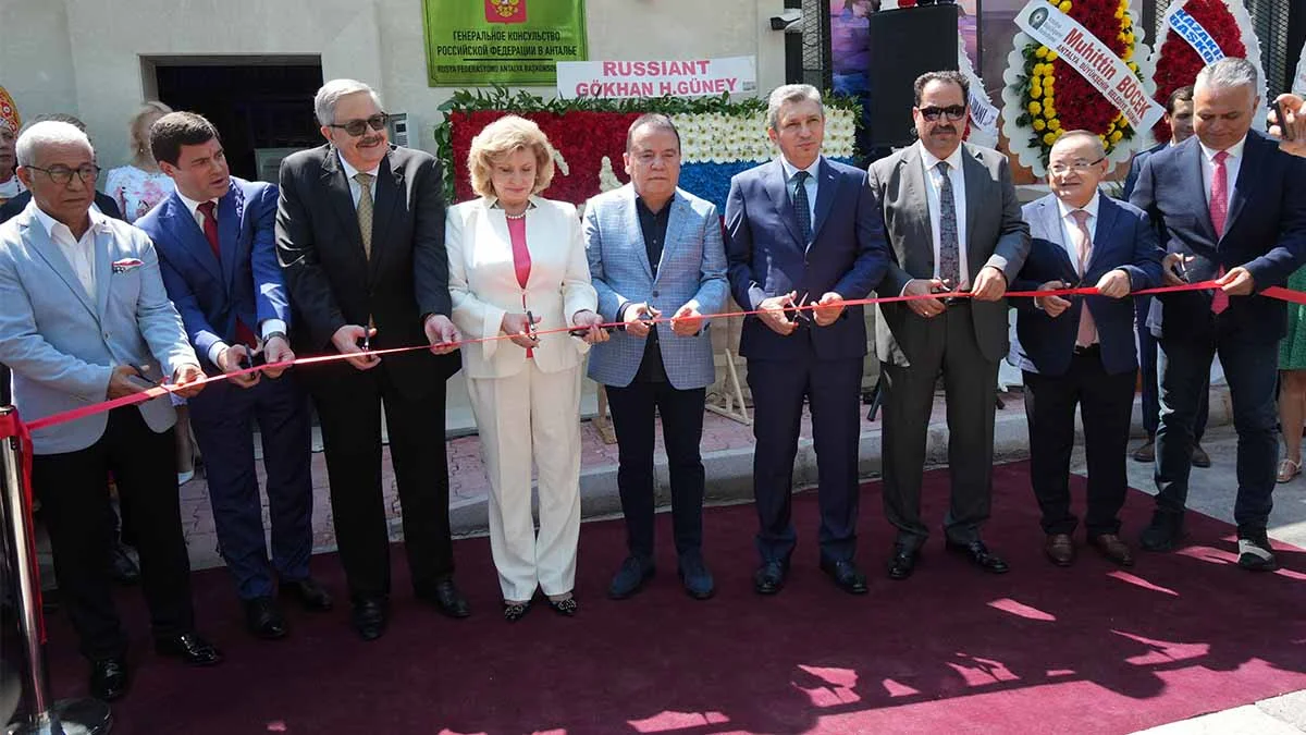 Rusya Antalya Başkonsolosluğu yeni binasına taşındı