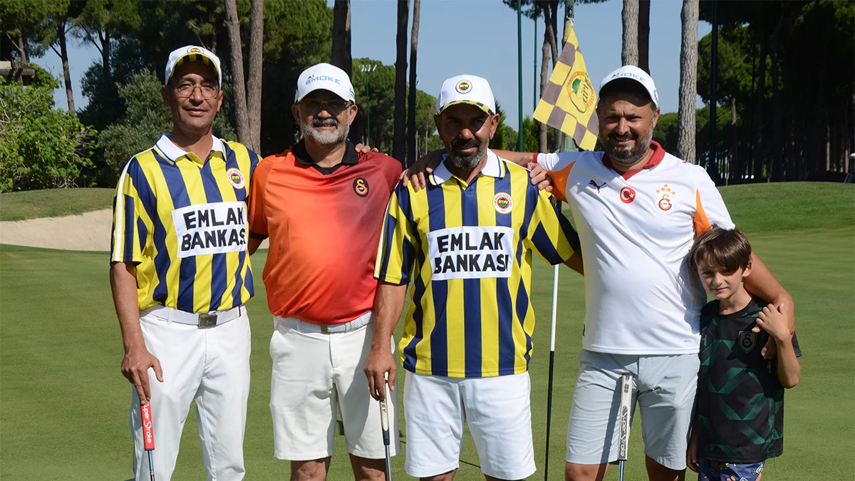 Üç kulübün taraftarı Regnum Carya Golf Kulübü'nde dostluk için buluştu