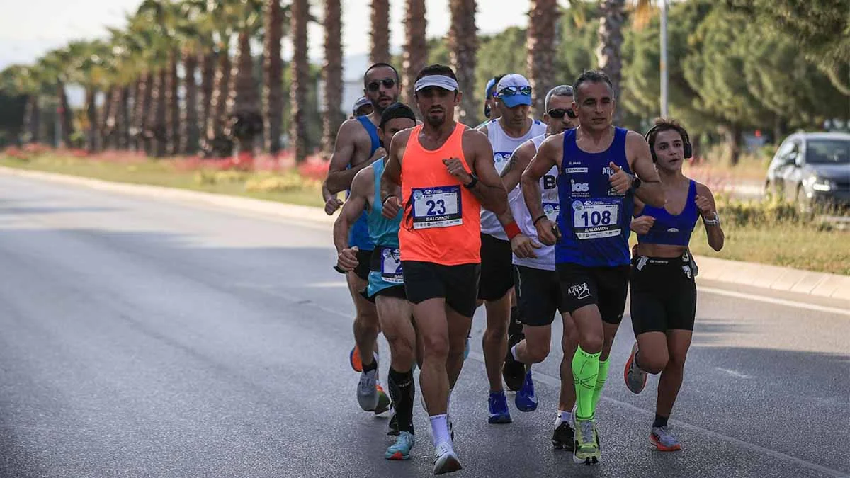 Salomon Çeşme Yarı Maratonu’nda 43 ülkeden 3450 sporcu yarışacak