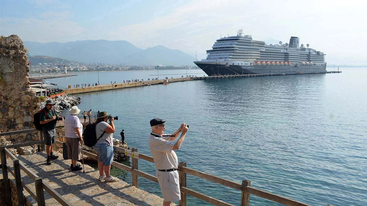 Türkiye’nin kruvaziyer turizminde yolcu trafiği 1,4 milyonu aştı