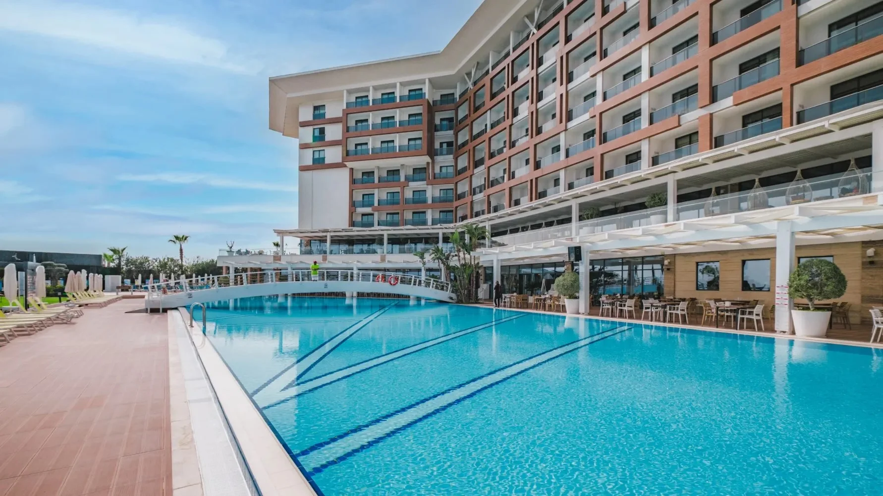 alltours, Antalya’daki allsun Hotels & Resorts zincirini genişletiyor