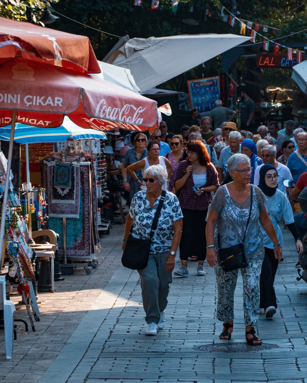 Esnafla ortak turizm çağrısı “Turizm otele sıkışırsa, bereket esnafa ulaşmaz”