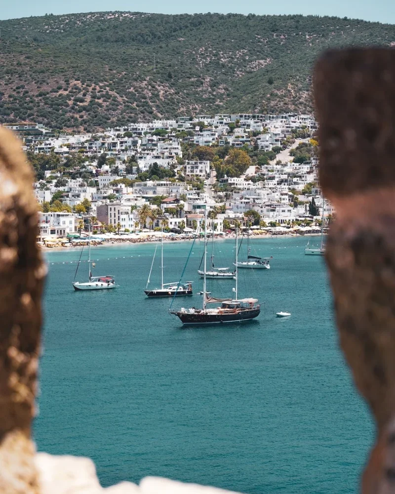 Bodrum ve Çeşme yazlık konut piyasasında zirvede: Metrekare fiyatları 160 bin TL'yi aşıyor