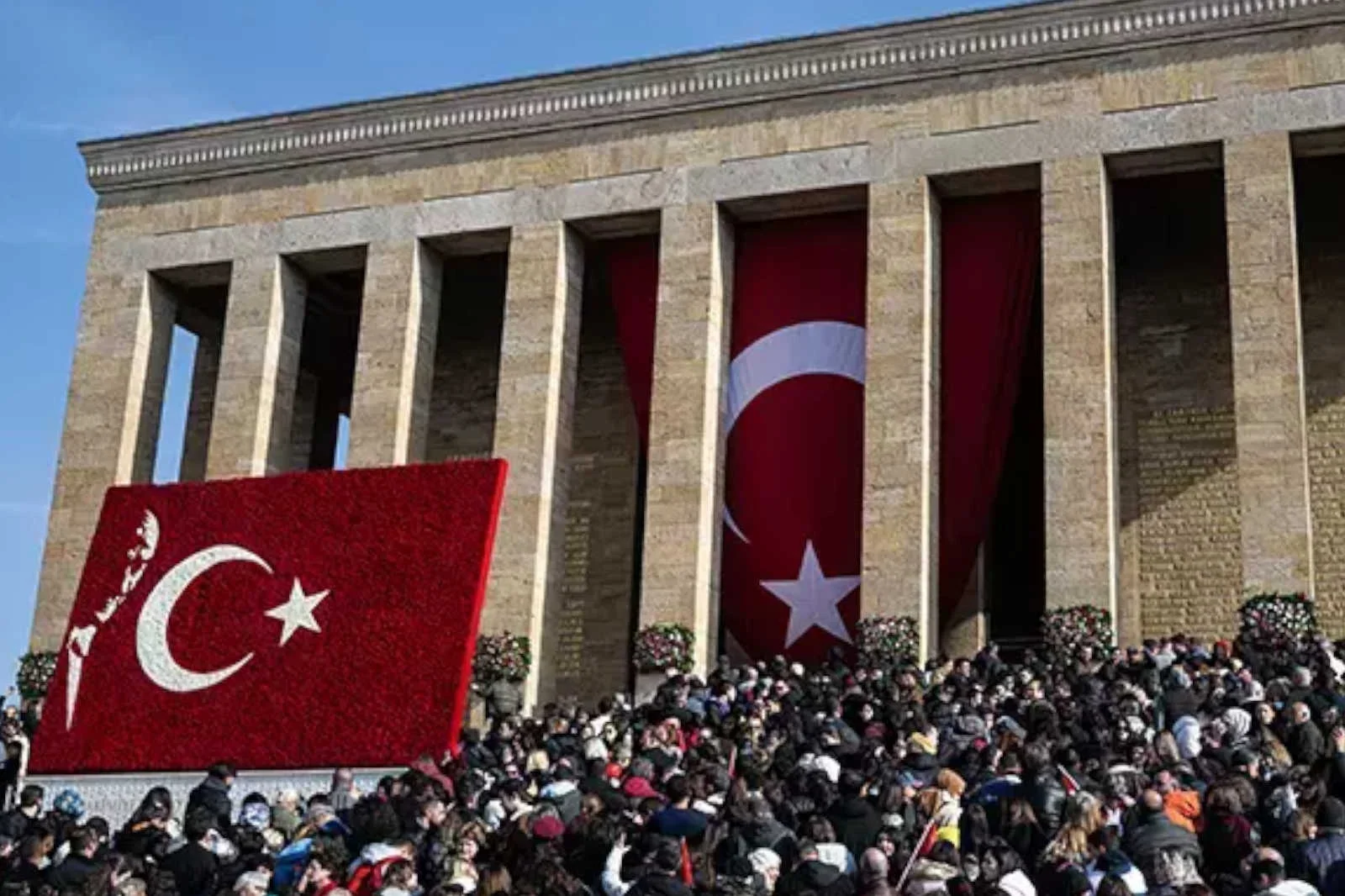 Anıtkabir’i 10 Kasım’da ziyaret edenlerin sayısı 1 milyonu aştı